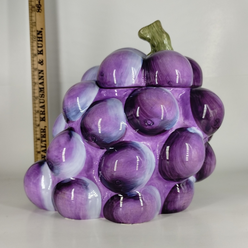 Gibson Purple and Green Grape Cookie Jar